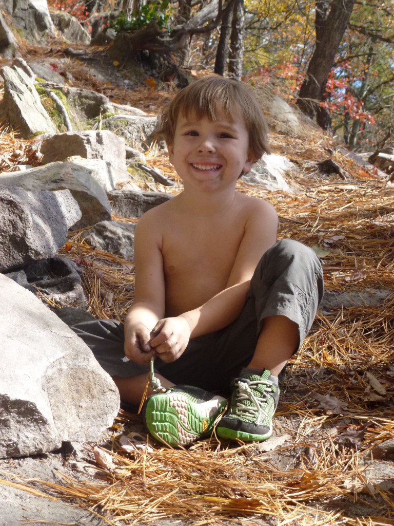Crag-kiddo parading around with his beach bod.