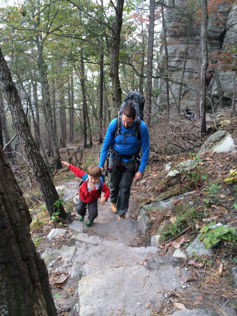 Hiking along the 3 Bears Gully