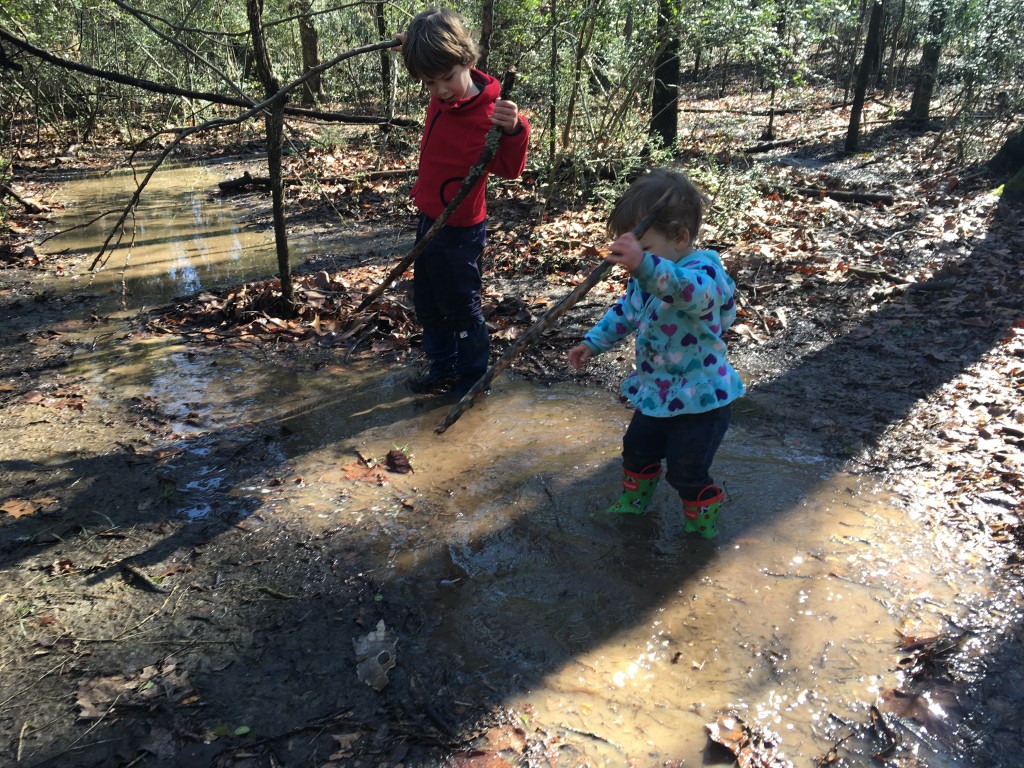 Measuring puddle depth