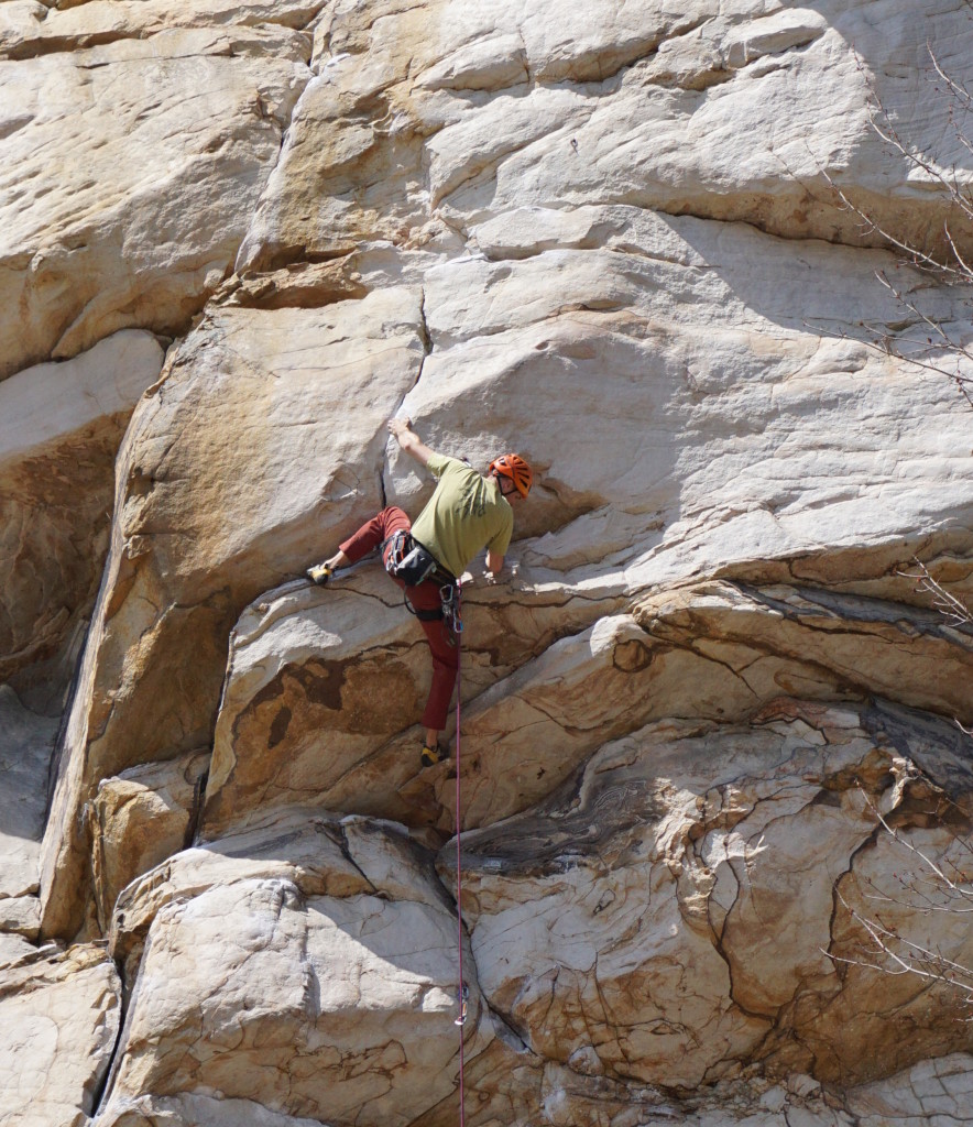 CragDaddy fingerlockin on Reckless Abandon 12a